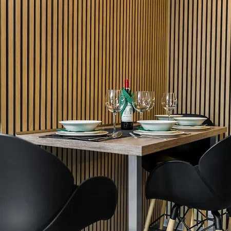 Apartment Exclusive Bielniki By Renters Poznan